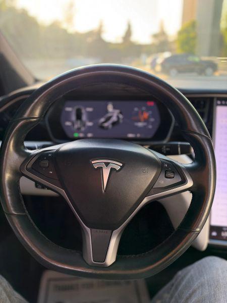 2020 Tesla Model X Long Range Plus Dual Motor All-Wheel Drive