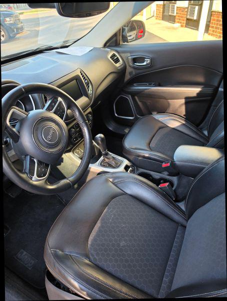 2018 Jeep Compass Latitude FWD