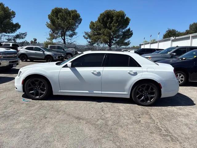 2022 Chrysler 300 S