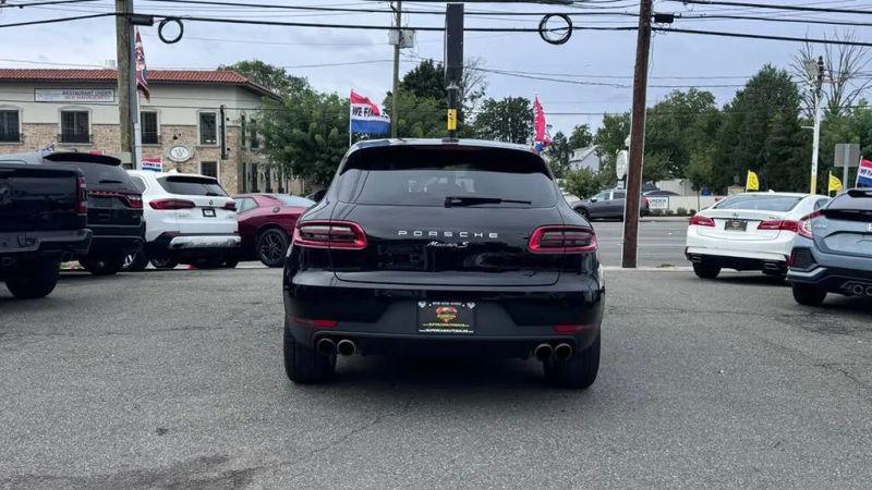 2016 Porsche Macan S
