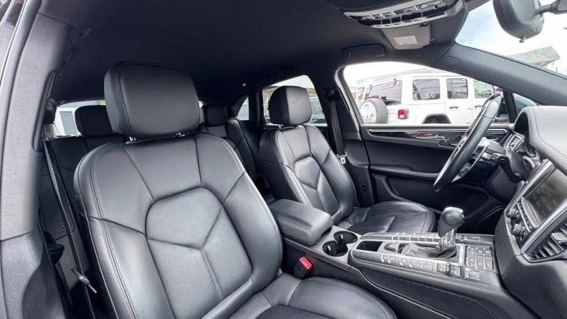 2016 Porsche Macan S