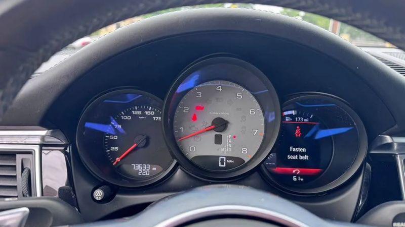 2016 Porsche Macan S