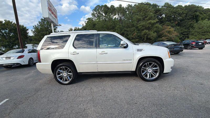 2013 Cadillac Escalade Premium