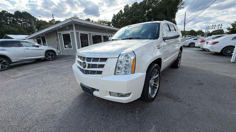 2013 Cadillac Escalade Premium