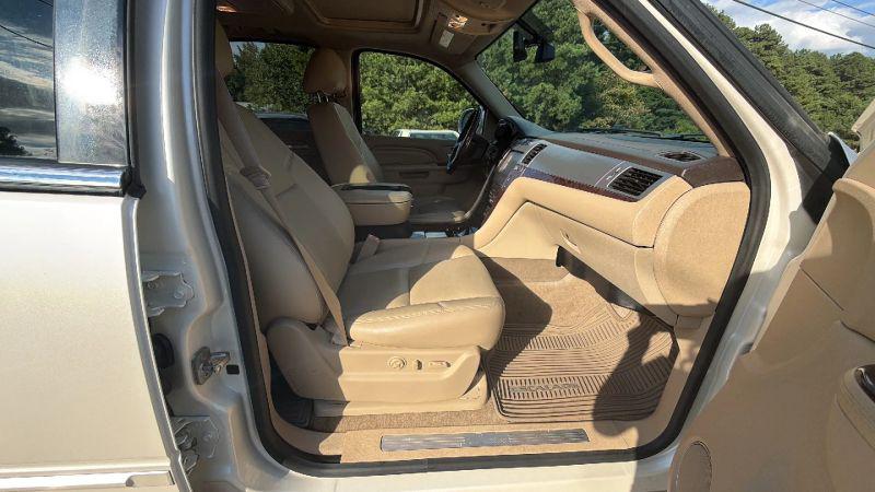 2013 Cadillac Escalade Premium