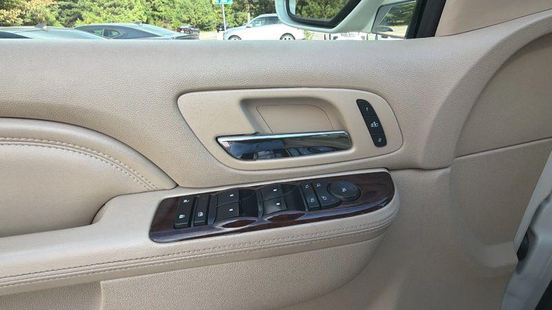2013 Cadillac Escalade Premium