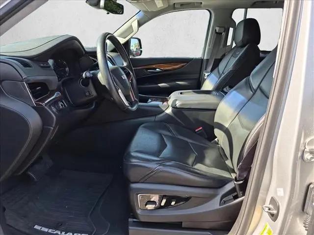 2017 Cadillac Escalade Premium Luxury