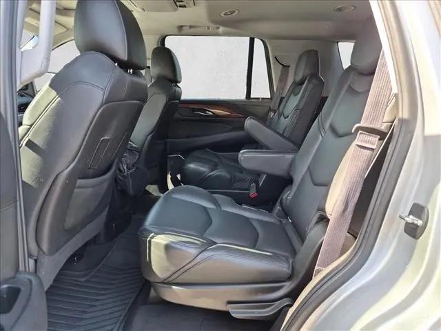 2017 Cadillac Escalade Premium Luxury
