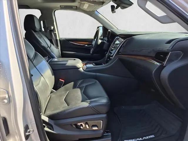 2017 Cadillac Escalade Premium Luxury