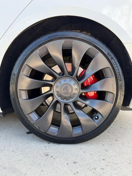 2022 Tesla Model 3 Performance Dual Motor All-Wheel Drive