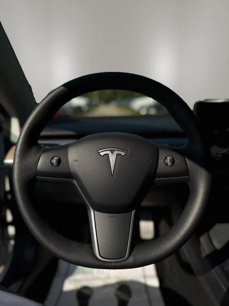 2022 Tesla Model 3 Performance Dual Motor All-Wheel Drive