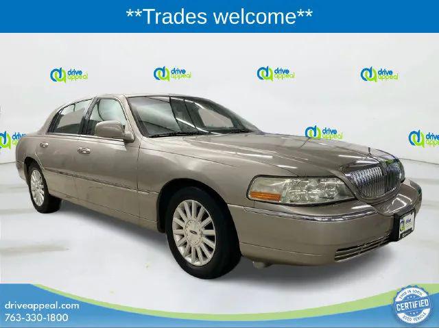 2003 Lincoln Town Car Executive for sale in New Hope, MN