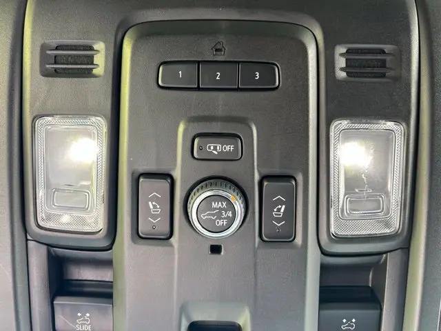 2023 GMC Yukon 4WD SLT