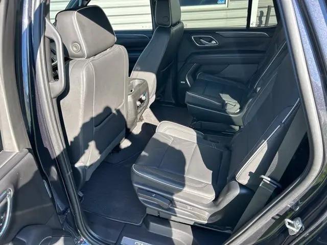 2023 GMC Yukon 4WD SLT