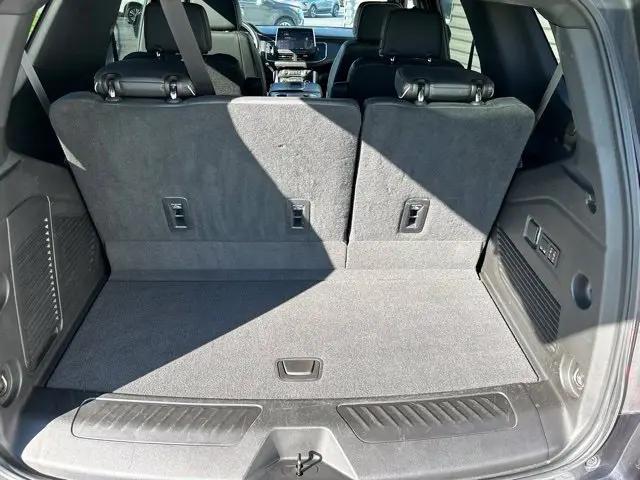 2023 GMC Yukon 4WD SLT
