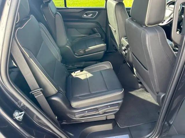 2023 GMC Yukon 4WD SLT