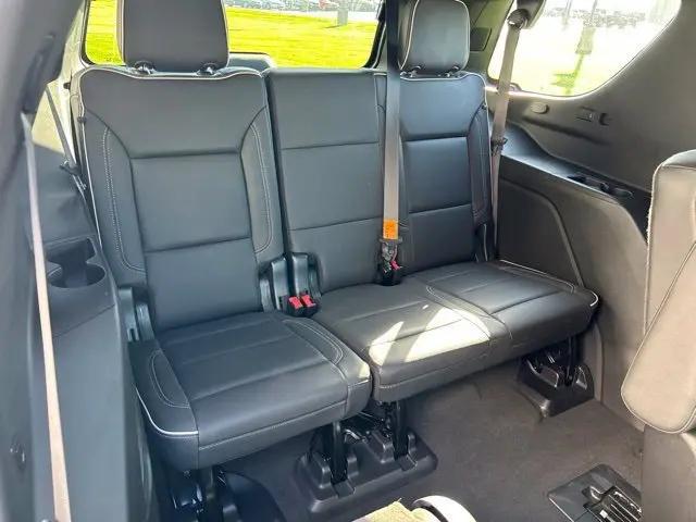 2023 GMC Yukon 4WD SLT