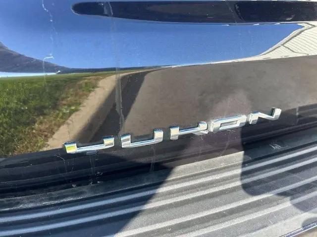 2023 GMC Yukon 4WD SLT