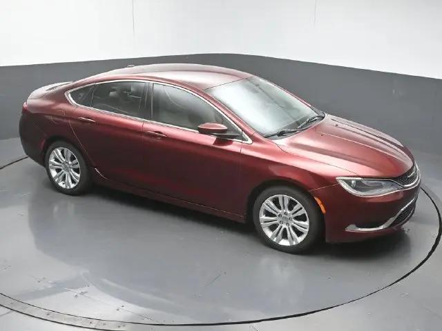 2016 Chrysler 200 Limited