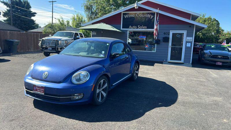 2012 Volkswagen Beetle 2.0T for sale in Grandview, WA