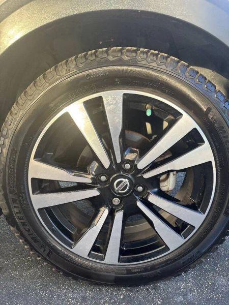 2020 Nissan Kicks SV Xtronic CVT