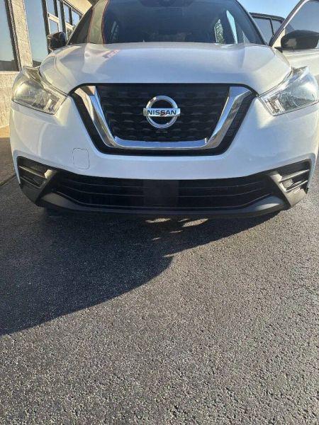2020 Nissan Kicks SV Xtronic CVT