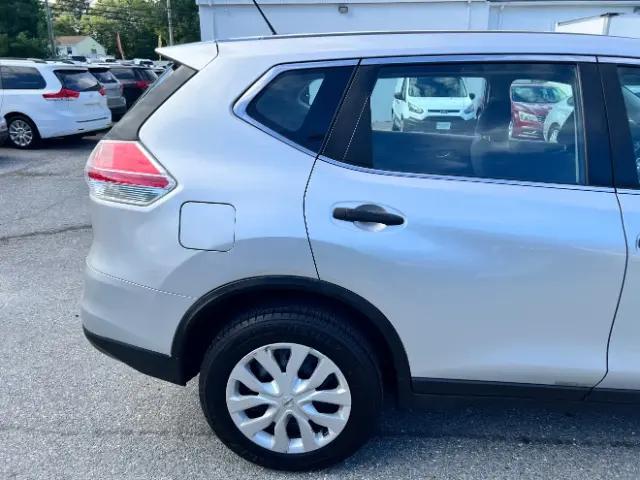 2016 Nissan Rogue SV