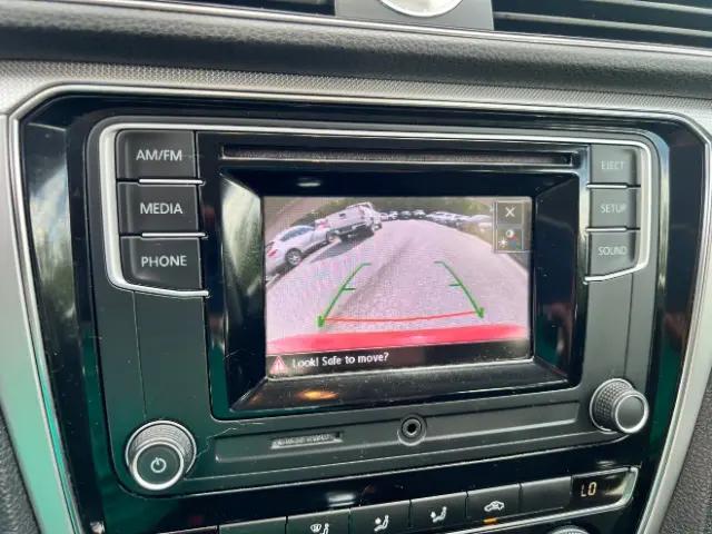 2016 Volkswagen Passat 1.8T S