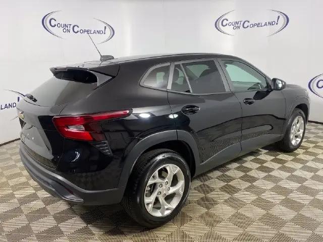 2024 Chevrolet Trax FWD SP