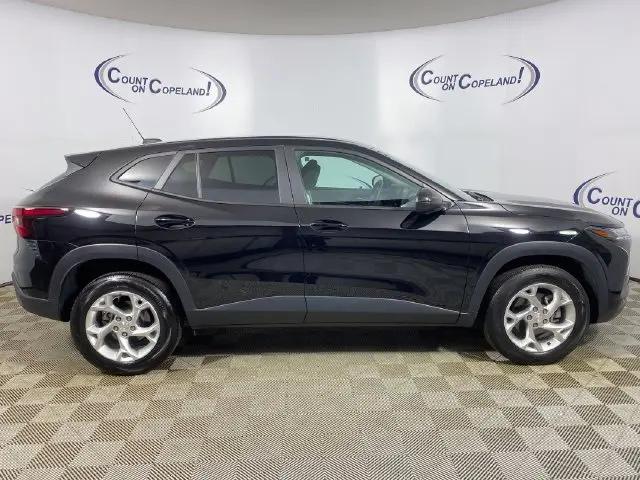 2024 Chevrolet Trax FWD SP