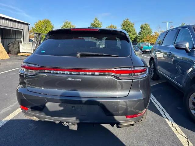 2020 Porsche Macan Macan