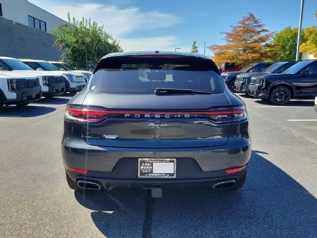 2020 Porsche Macan Macan