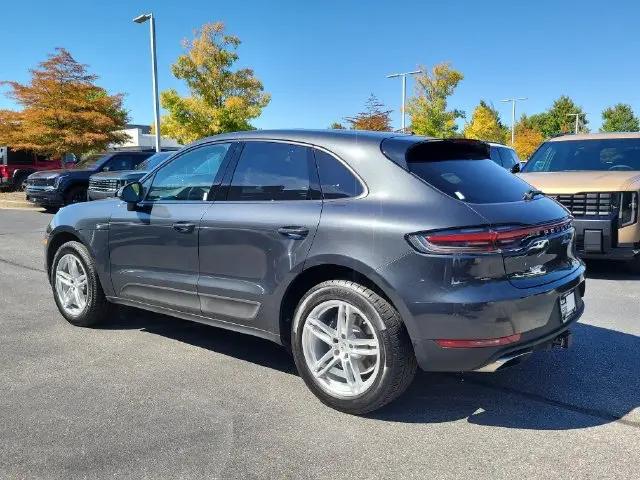 2020 Porsche Macan Macan