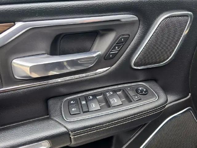 2019 Ram 1500 Laramie Crew Cab 4x4 57 Box