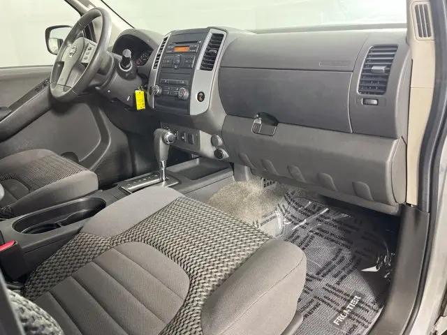 2012 Nissan Frontier SV