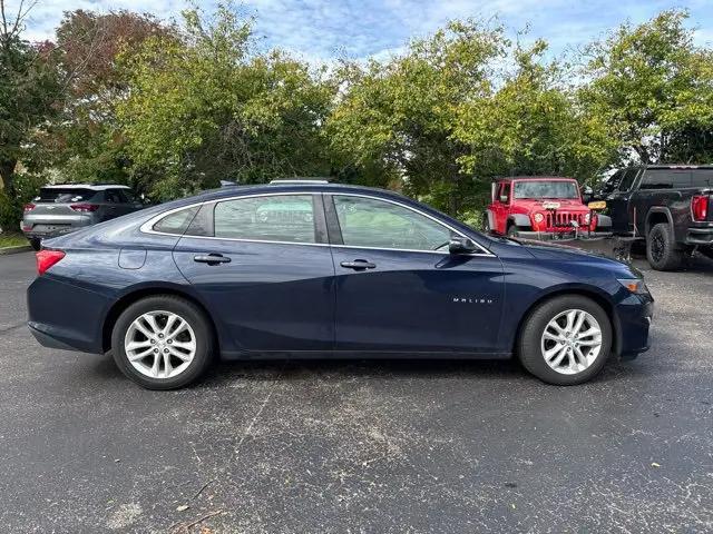 2017 Chevrolet Malibu 1LT