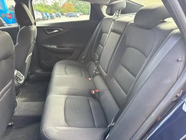 2017 Chevrolet Malibu 1LT