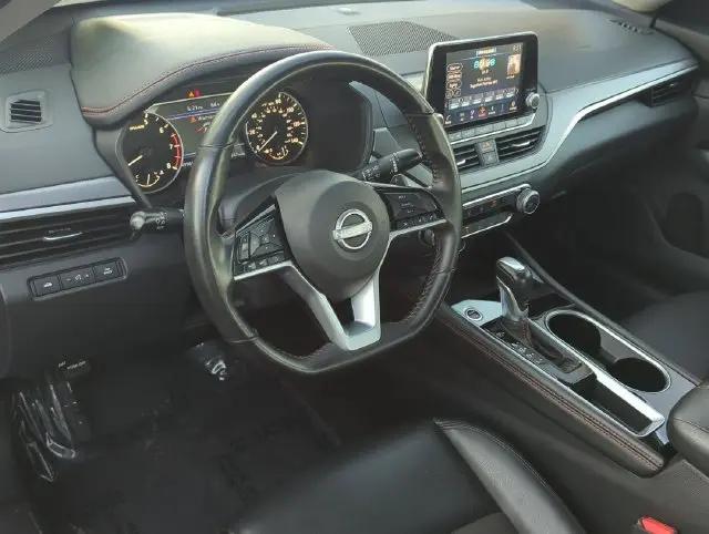 2025 Nissan Altima SR FWD