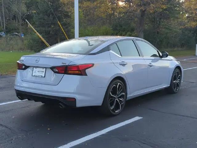 2025 Nissan Altima SR FWD