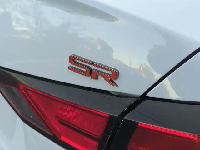 2025 Nissan Altima SR FWD
