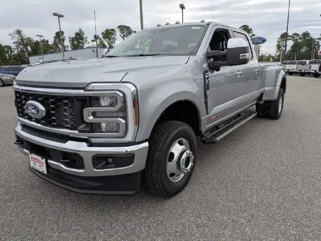 2027 Ford F-350 LARIAT