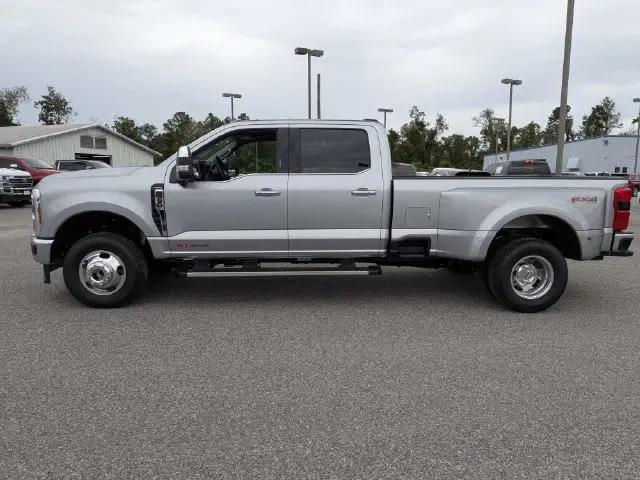 2027 Ford F-350 LARIAT