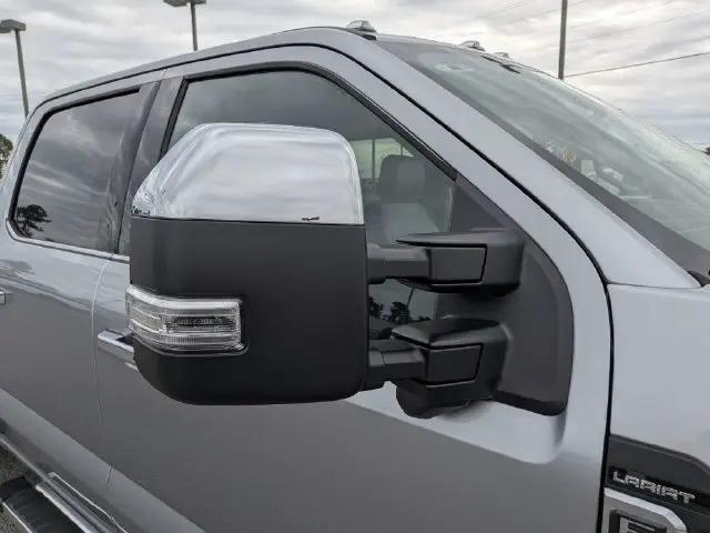 2027 Ford F-350 LARIAT