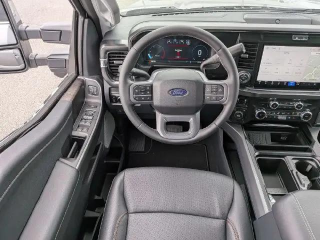 2027 Ford F-350 LARIAT