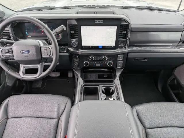 2027 Ford F-350 LARIAT