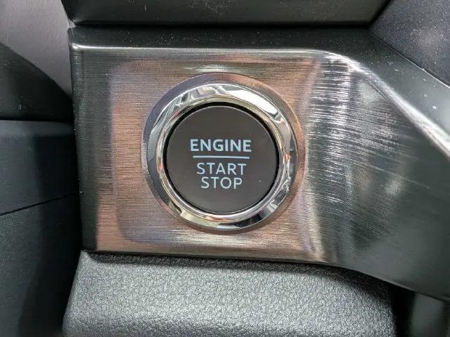 2027 Ford F-350 LARIAT