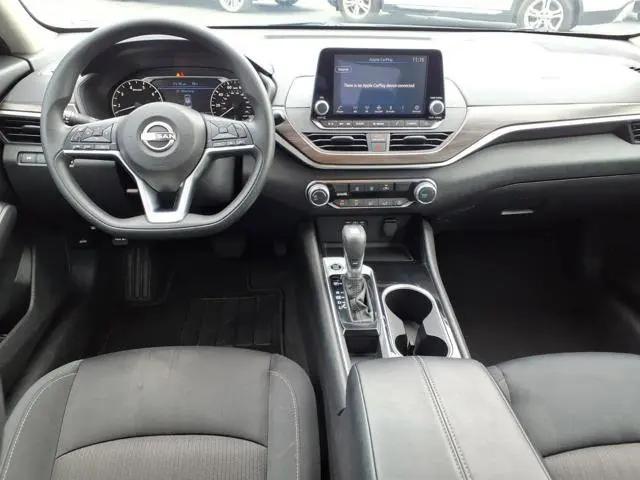 2024 Nissan Altima SV FWD