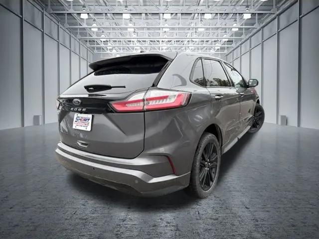 2022 Ford Edge ST-Line