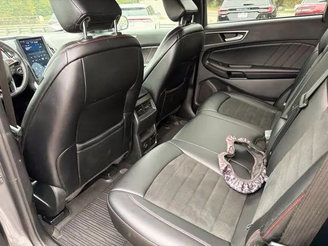2022 Ford Edge ST-Line