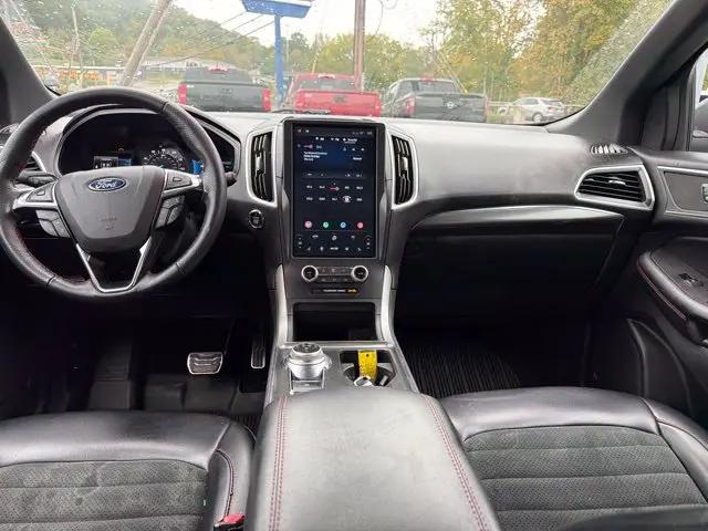 2022 Ford Edge ST-Line